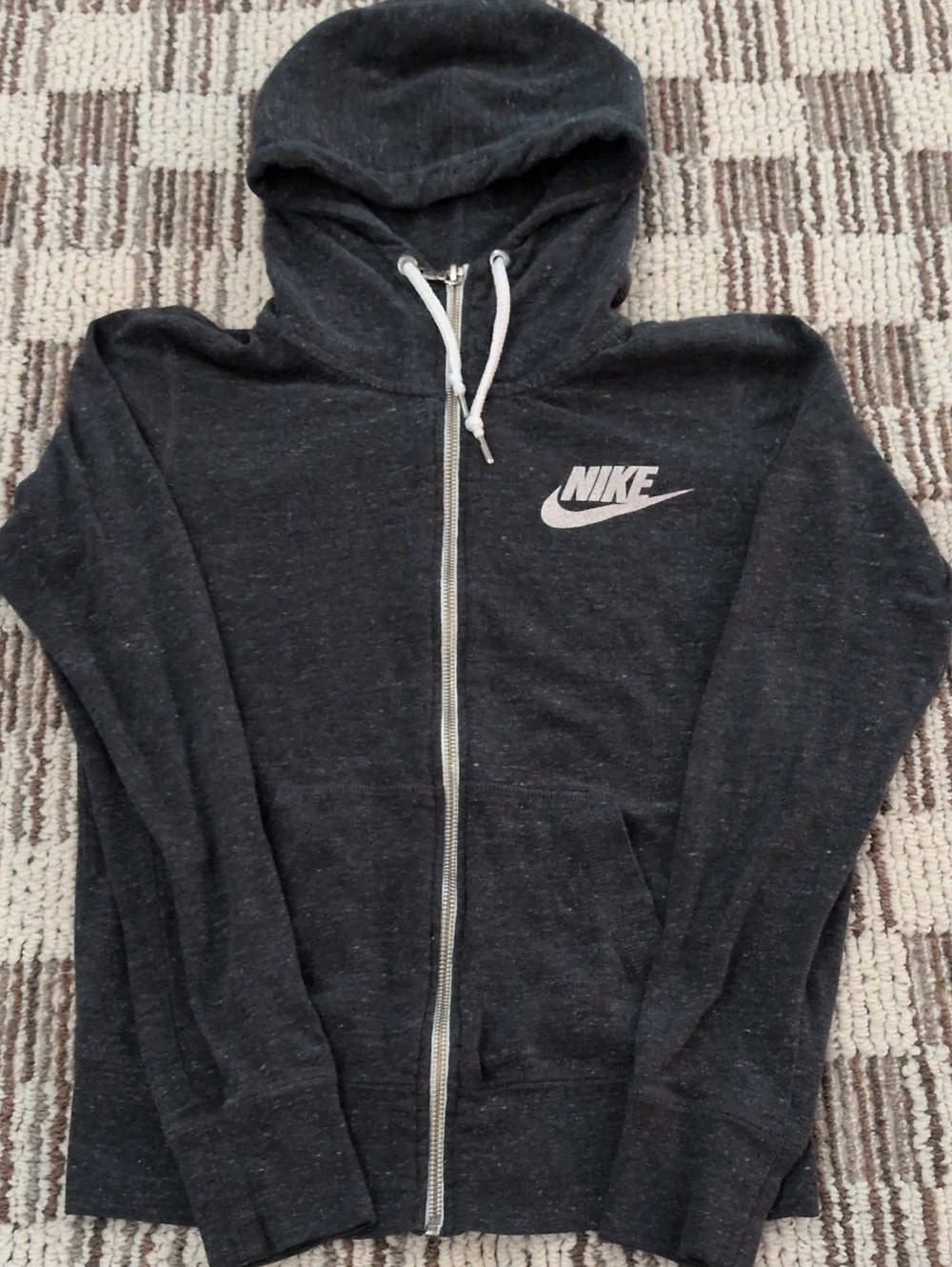 Nike Charcoal Gray Full-Zip Hoodie with White Logo Slim-Fit